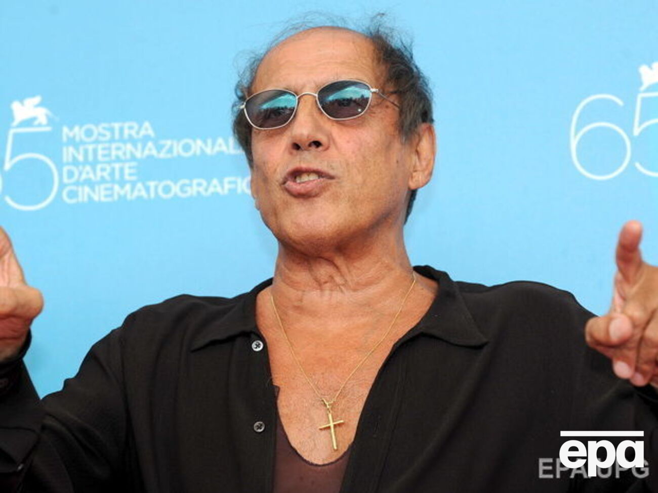 Челентано боится за свою семью