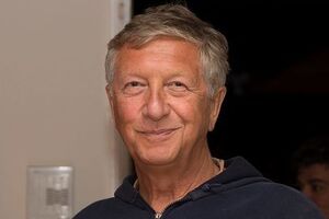 Боровой: Это как в 1990-х годах, когда бандиты захватывали банки, называя это "приватизацией"