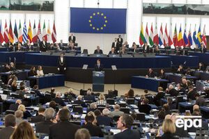 Європарламент закликав призупинити безвіз із США