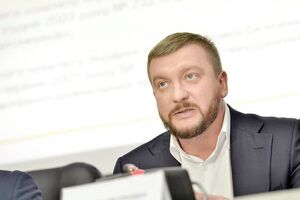 Петренко: Кожен день міністерство юстиції опитує двох–трьох свідків за позовом проти Росії