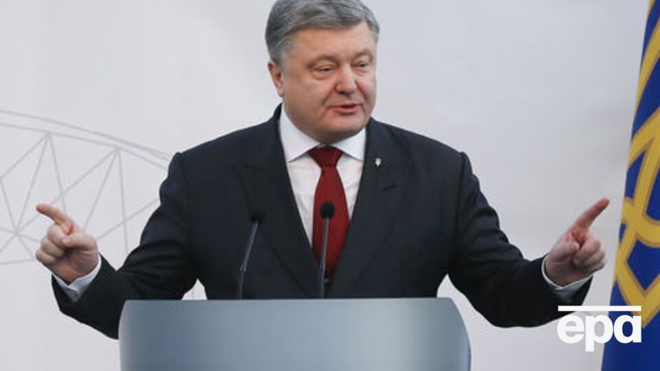 Порошенко: Сьогодні мій день почався з наради щодо питання блокади