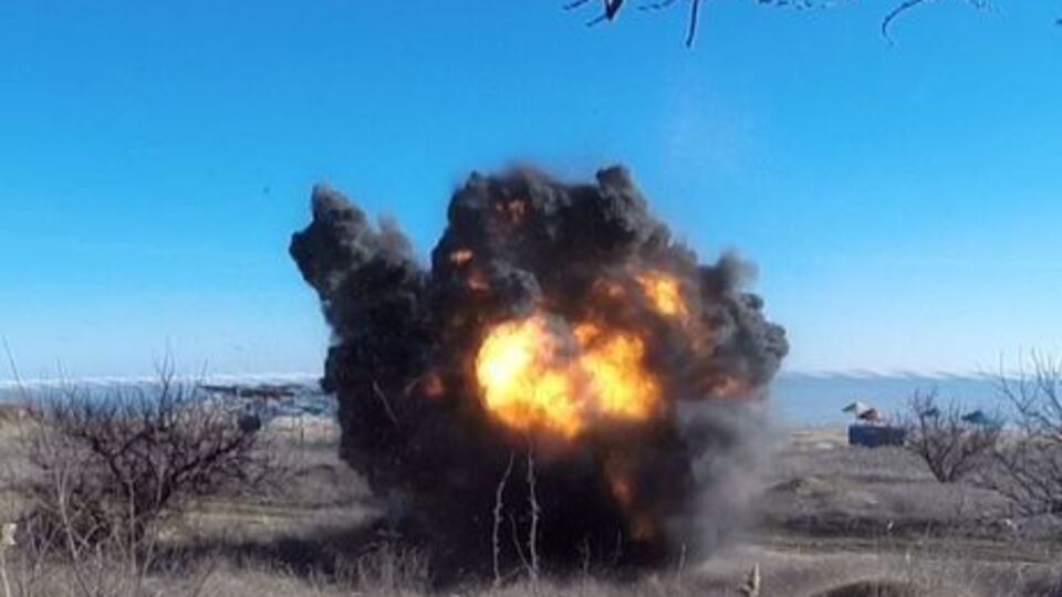 Больше всего обстрелов позиций Вооруженных сил Украины с использованием тяжелого вооружения зафиксировано на мариупольском направлении, отметили в штабе АТО