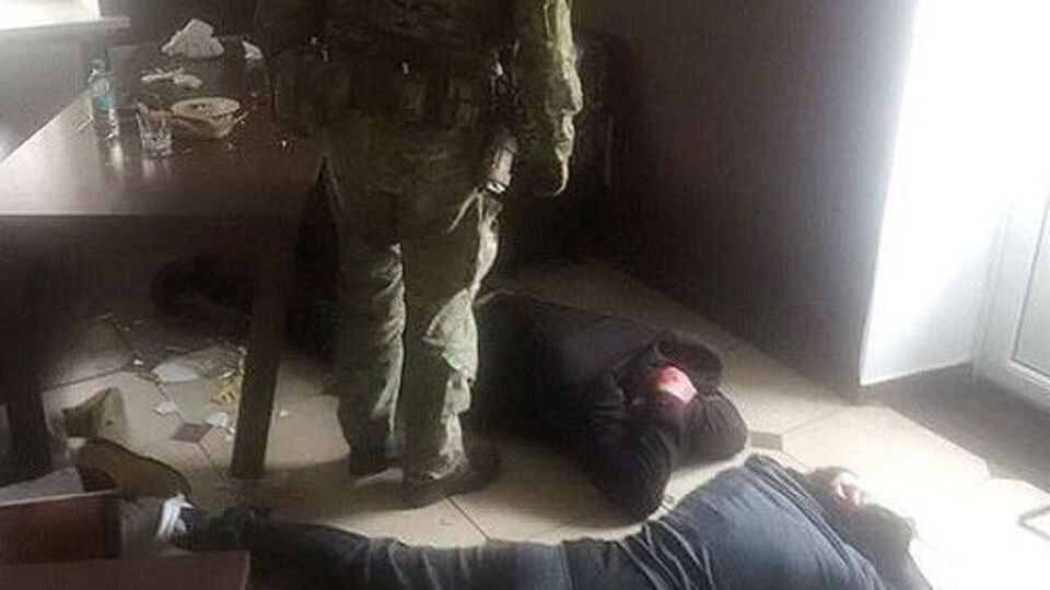 Зловмисники змушували підприємців повертати вигадані "борги"