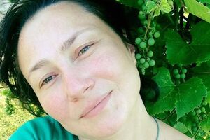 Мозгова: Уже 19! Доню, радосте моя, сонечко моє, красуне, будь найщасливіша в цьому світі! Я завжди поруч, ти ж у курсі!