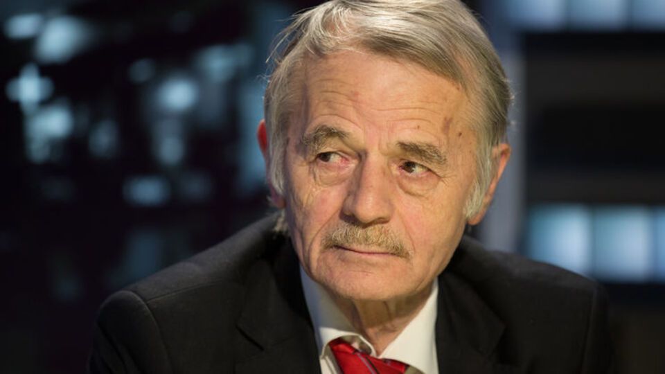Джемілєв: Ну, я "шлангом" прикидаюсь, кажу: "Де будемо зустрічатися – у Херсоні чи в Києві? Нехай приїжджає, поговоримо"