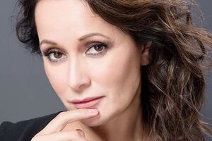 Кабо: Ось так весело, з усмішкою, у Всесвітній день Щастя покаталися ми, хто на тарзанці, хто на чому, у новий тиждень життя і творчості...