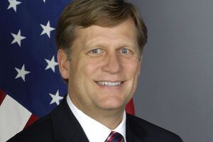 Майкл Макфол был послом США в России с 2012-го по 2014 год