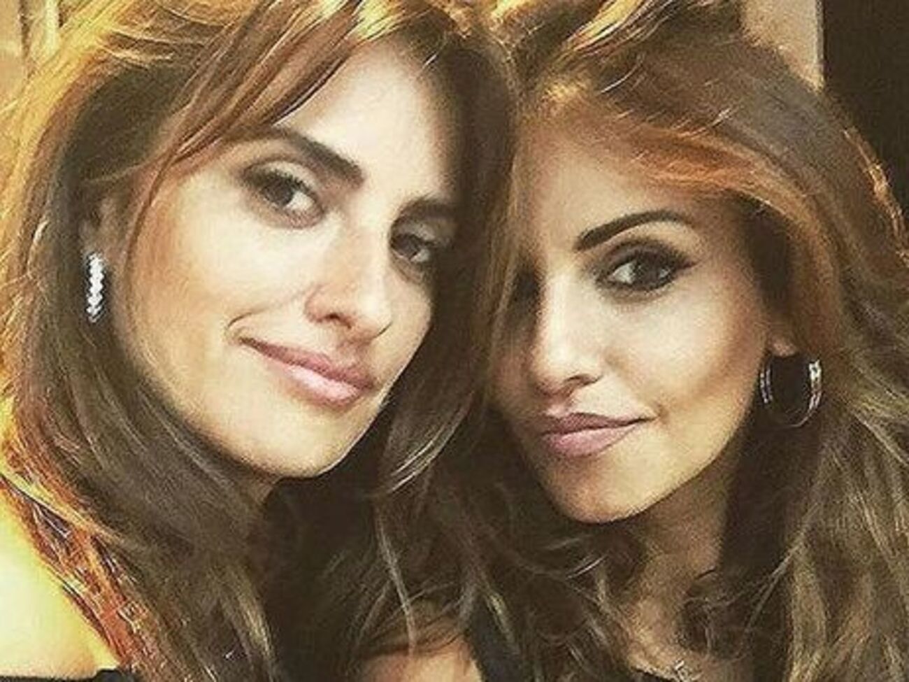 Крус:&nbsp;Сестра! Сколько приключений мы пережили вместе! Обожаю тебя!