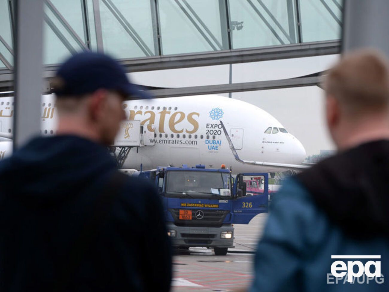 Обмеження поширюються на країни Близького Сходу та Північної Африки