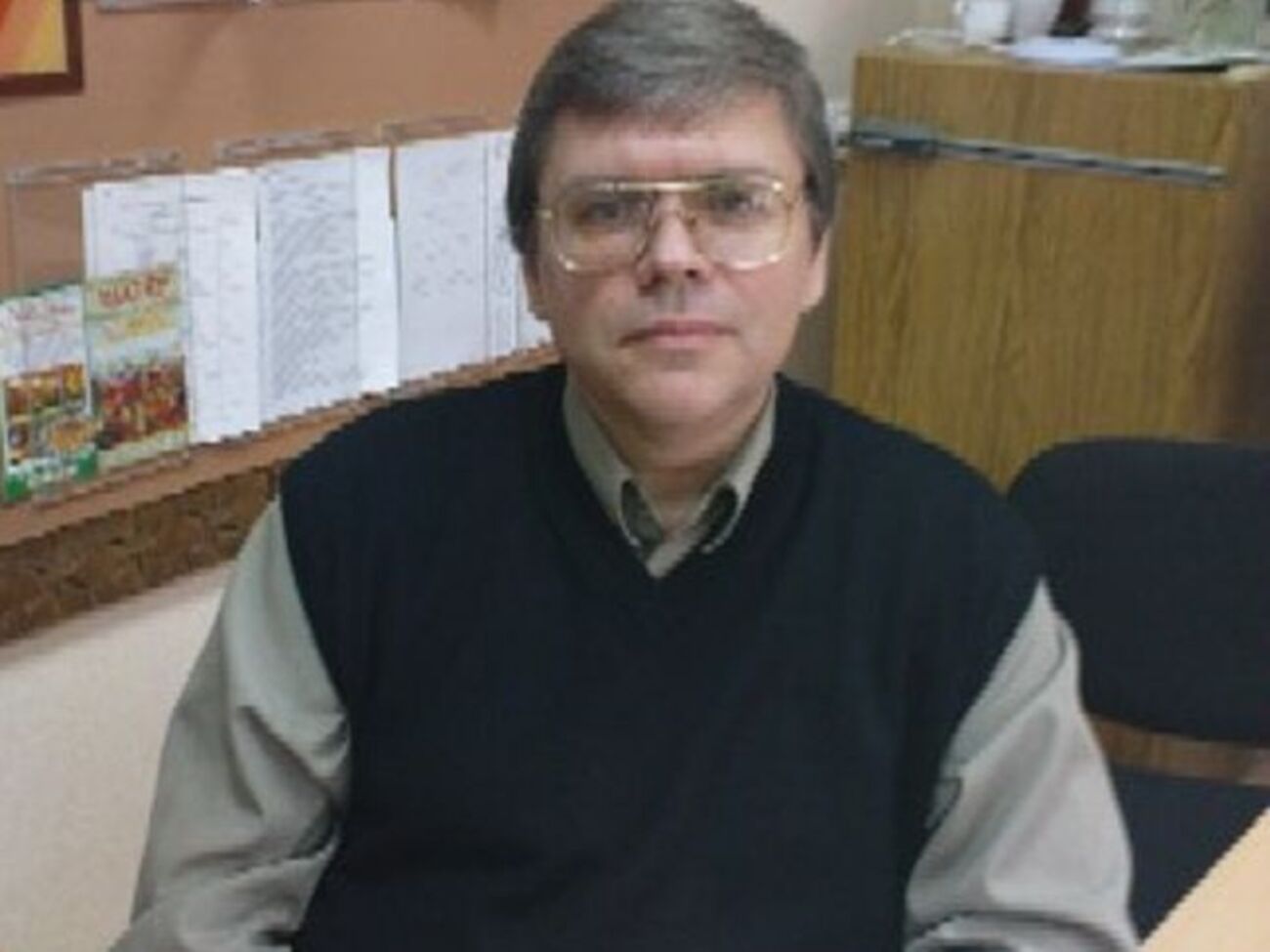 Константинов преподавал философию и культурологию