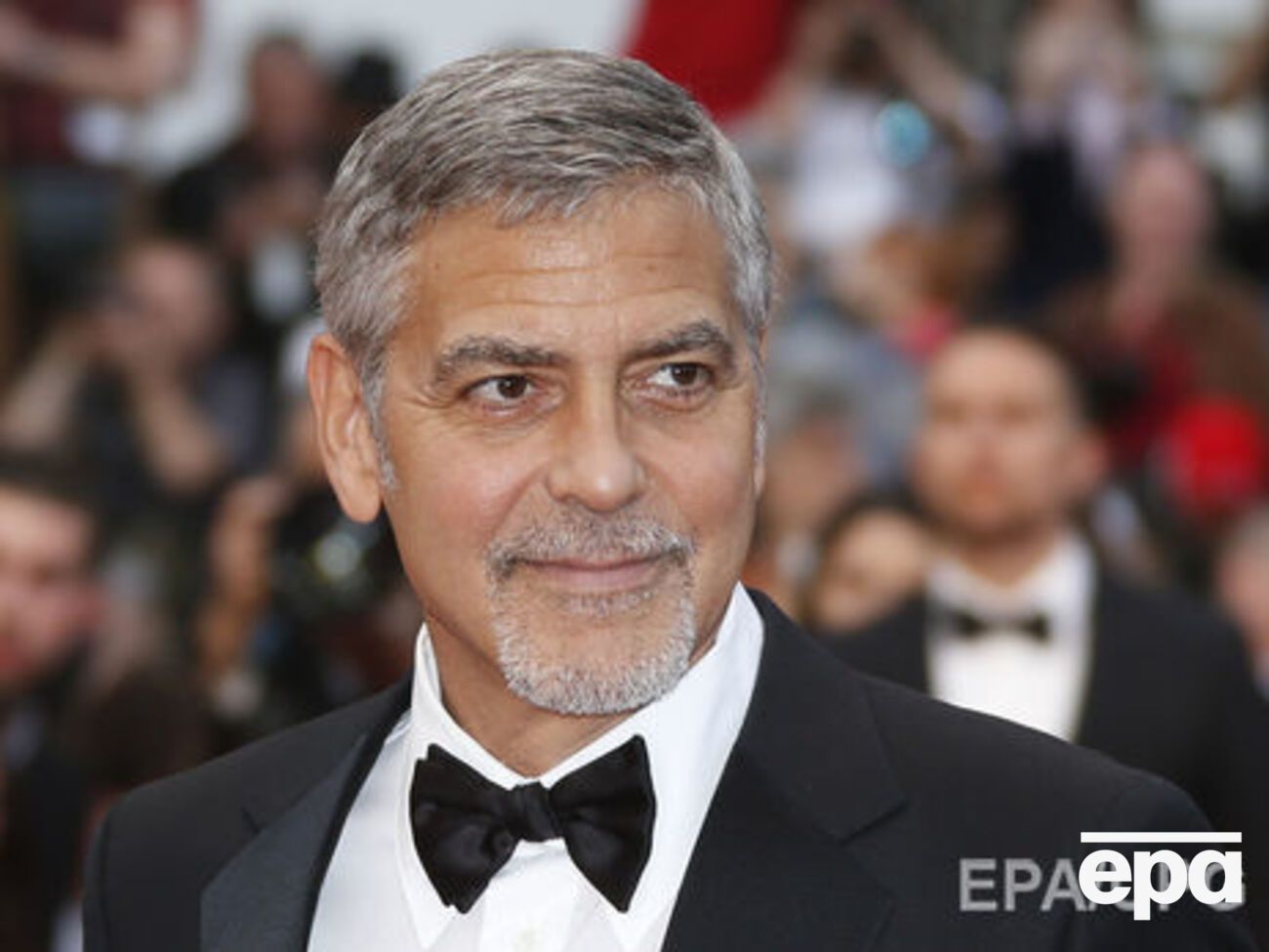 Клуни исполнил мечту пожилой поклонницы