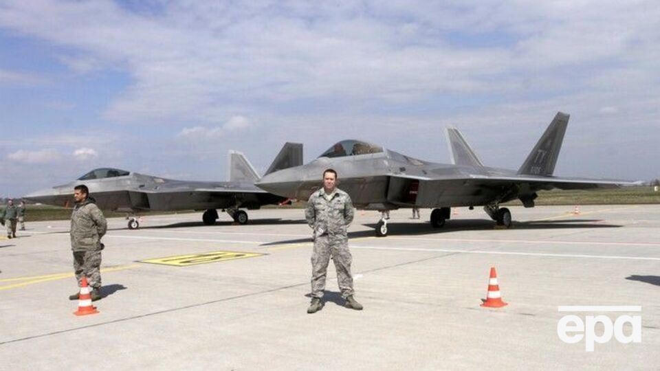 Авиация коалиции во главе с США уничтожила "десятки тысяч боевиков" ИГИЛ