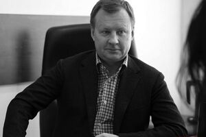 Денис Вороненков: Не заперечую: я намагався вижити в путінських реаліях. Єдине, про що шкодую, що переїхав в Україну пізно – у 45 років. Напевно, у минулому житті я був конформістом, намагався вижити в системі, хоча вона завжди зі мною боролася