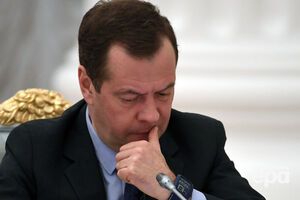 Медведєв запевняє, що не хворів