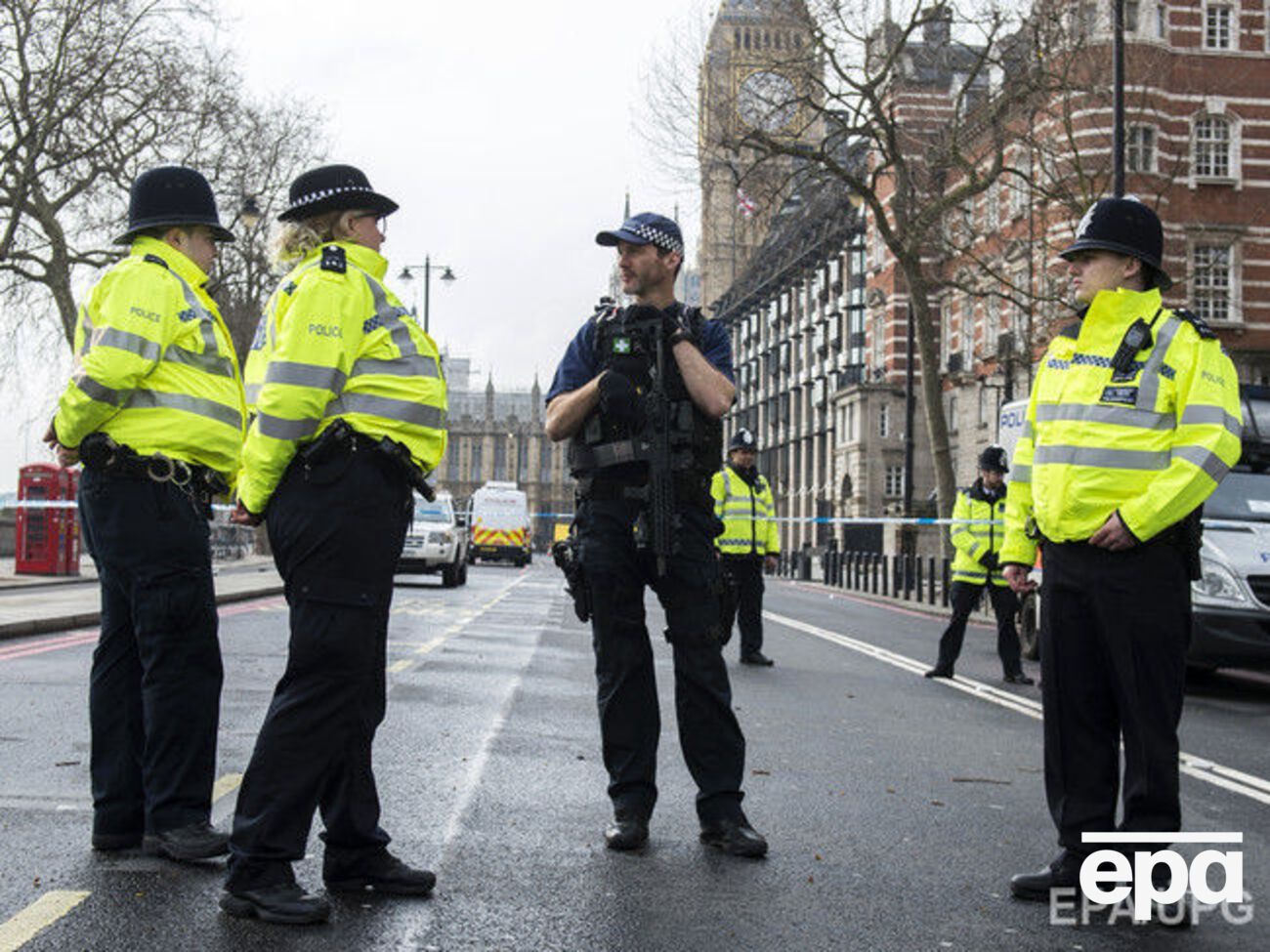 23 марта британская полиция&nbsp;задержала семерых подозреваемых&nbsp;в причастности к теракту