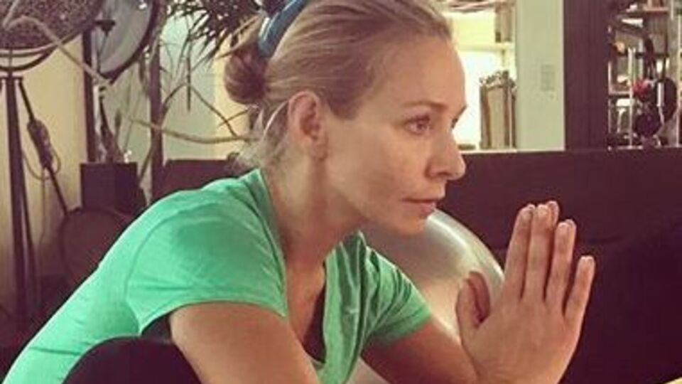 Навка: Наш брат Міка Пєсков – тенісист-початківець . Наш девіз "Усі на спорт". Ось що значить рости в спортивній сім'ї!