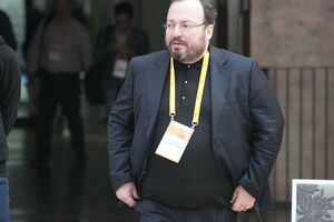 Белковский: Как человек под государственной охраной может попасть в такую ситуацию, чтобы его безнаказанно убивали в центре города у самого дорогого и пафосного отеля Киева?