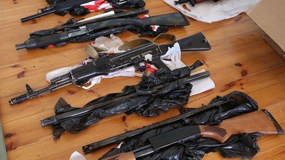 Зброя, вилучена білоруськими силовиками