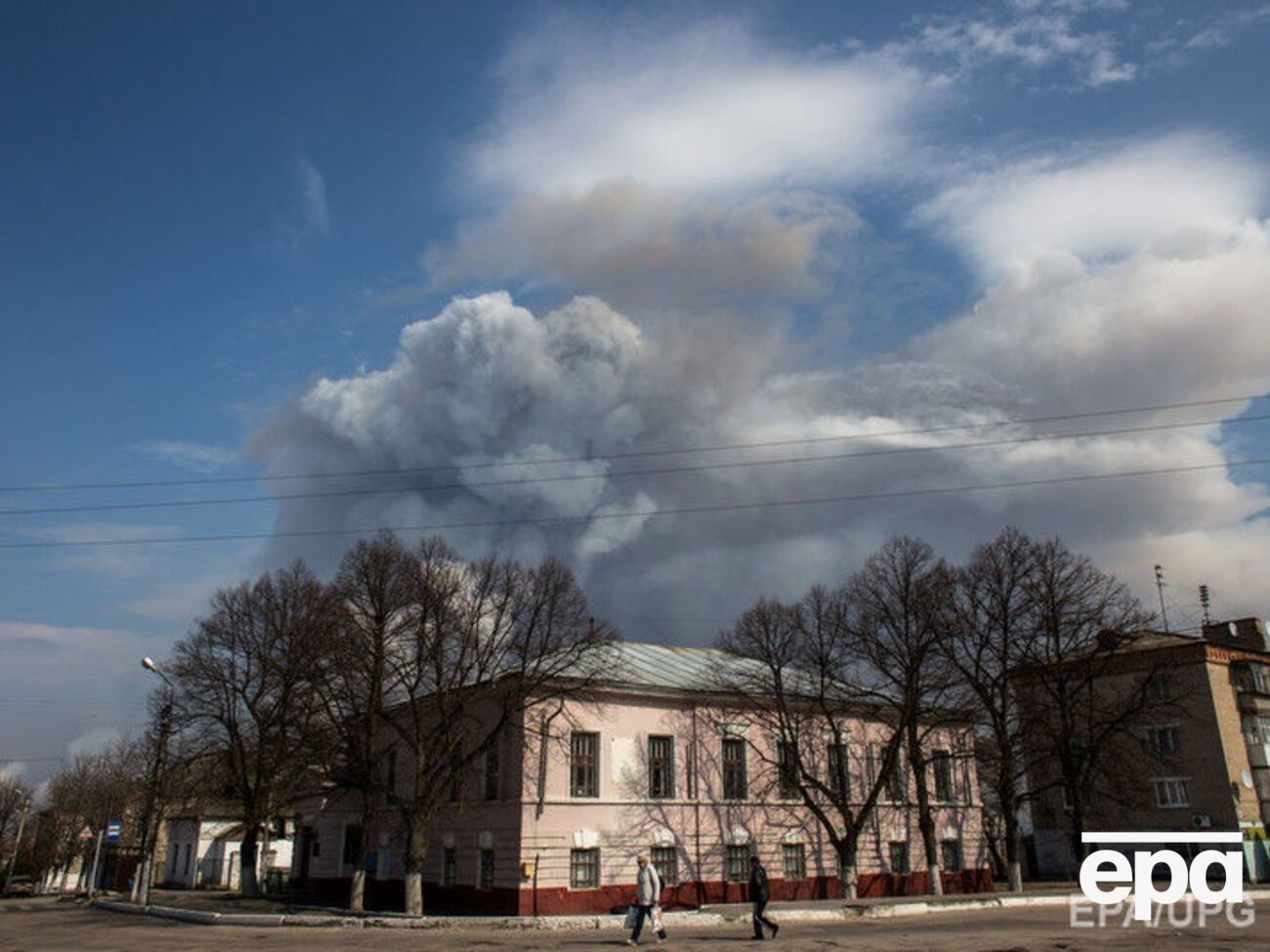 Сейчас происходит ликвидация последствий пожара
