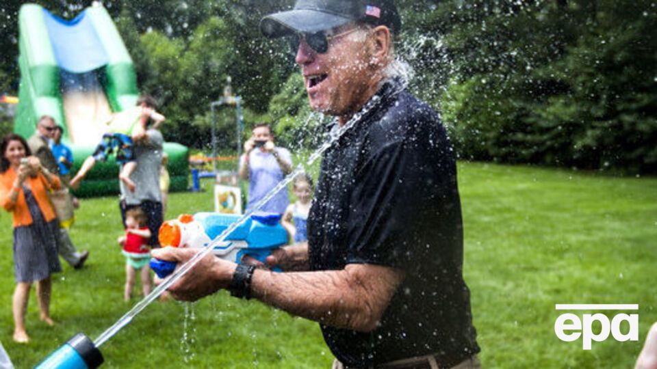 Байден: Я думаю, так учинив би джентльмен