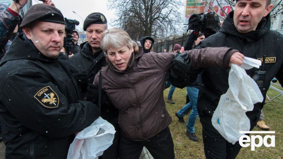 У ЄС засудили масові затримання в Білорусі