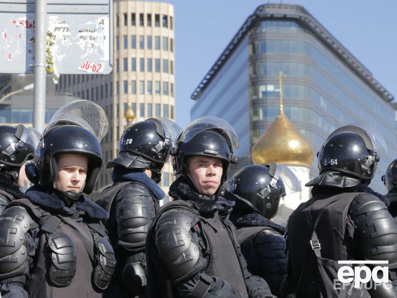 Березовець: Шум навколо маєтків Медведєва здійняли, щоб зняти його з посади прем'єра під нові президентські вибори Путіна