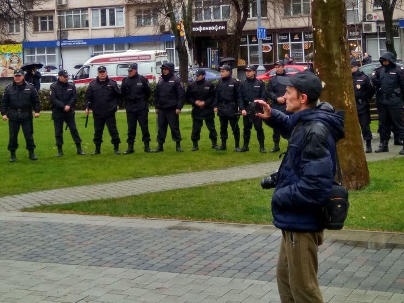 В Краснодаре полиция перекрыла весь центр, сообщали очевидцы