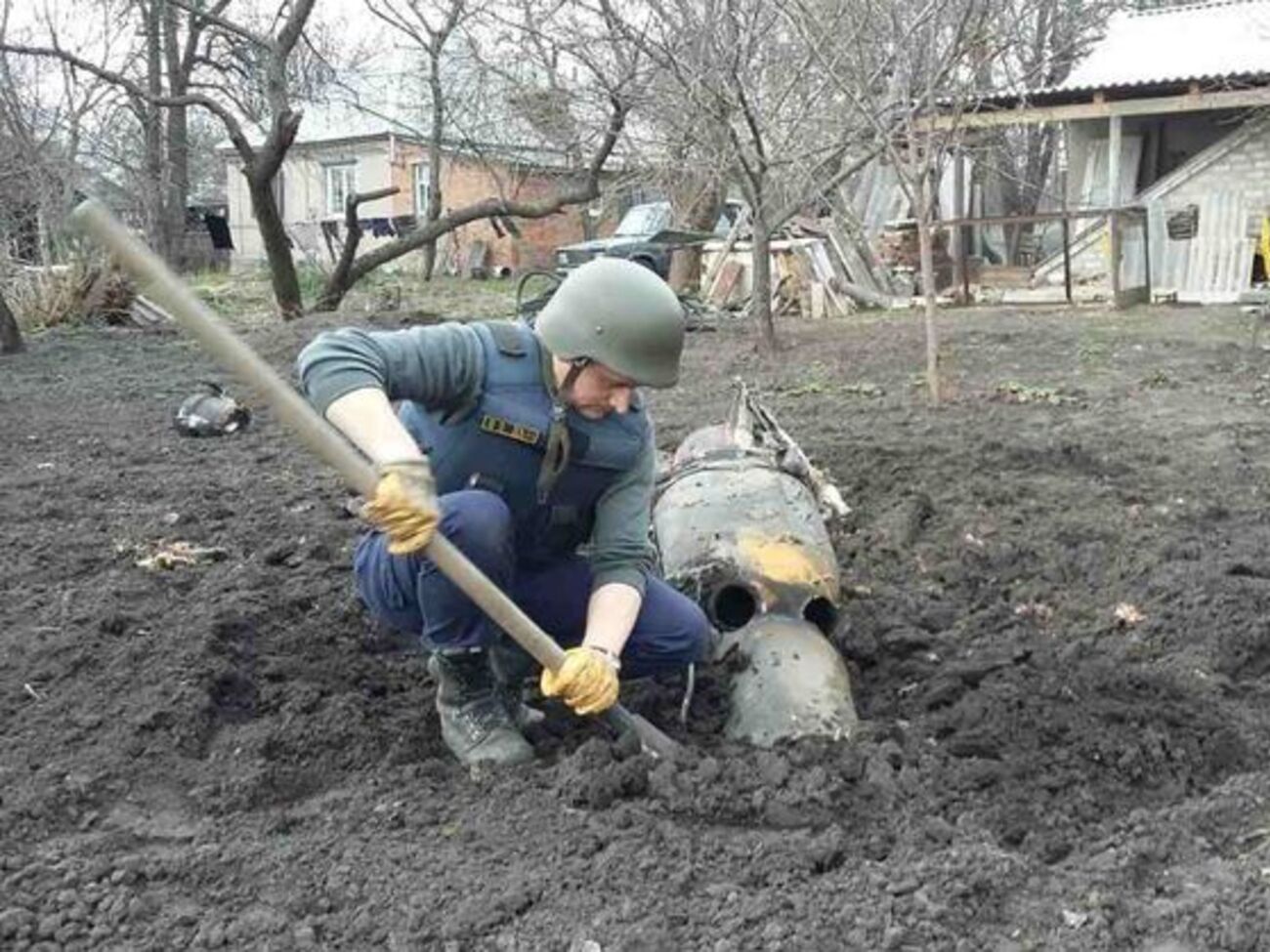 У штаб із надзвичайних ситуацій надійшли 363 заявки на виявлені боєприпаси на території міста
