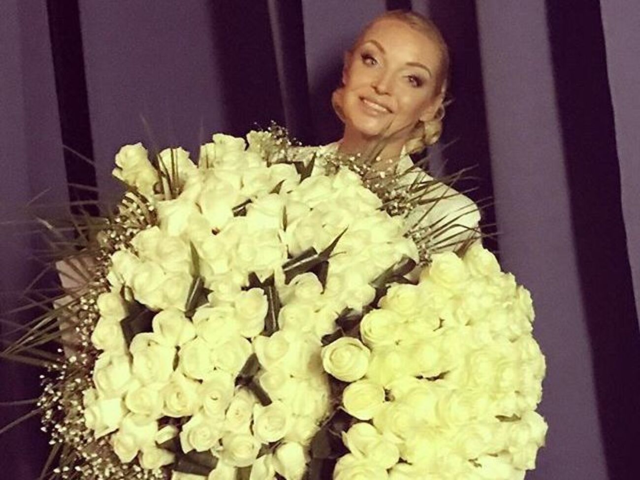 Волочкова:&nbsp;К моему возвращению в моей новой бане, помимо балерин, пуантов, барабана и Щелкунчика появился еще и Мышиный король!