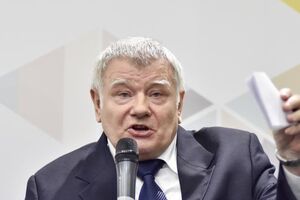 Мельник отметил, что всего в прошлом году в Украине зарегистрировали 23 тыс. новых случаев заболевания, из них 779 – среди детей и подростков