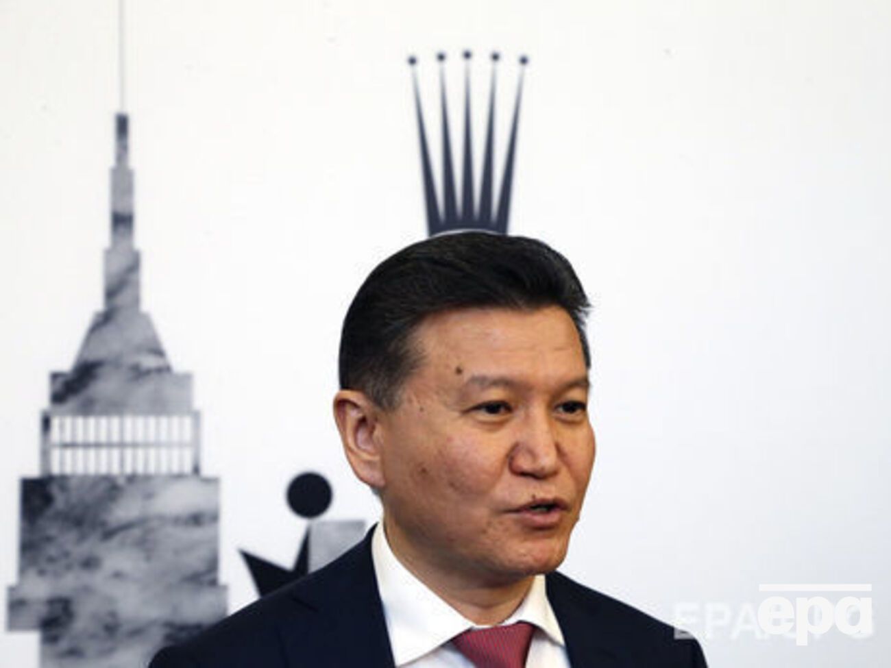 Кірсан Ілюмжинов оголосив про свою відставку