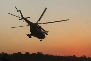 За попередньою інформацією, вертоліт зачепився за лінію електропередач