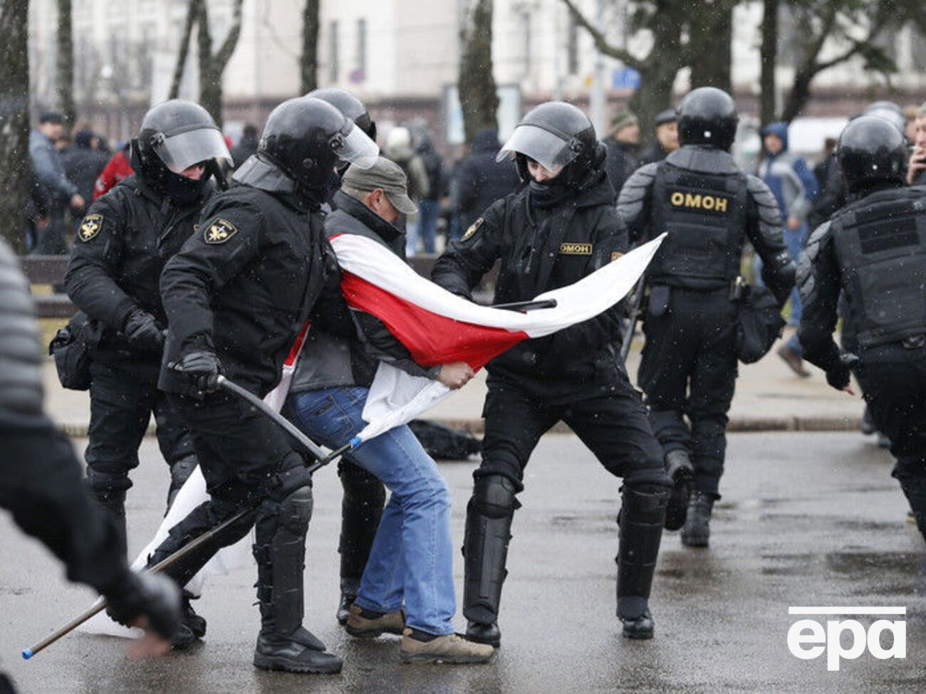 Під час акції у Мінську затримали майже 700 осіб