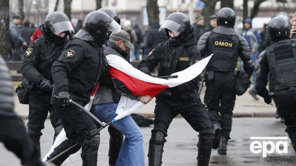 Під час акції у Мінську затримали майже 700 осіб