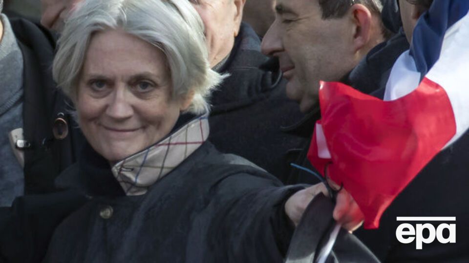 Фійон обіймала посаду помічниці чоловіка в парламенті протягом вісьмох років