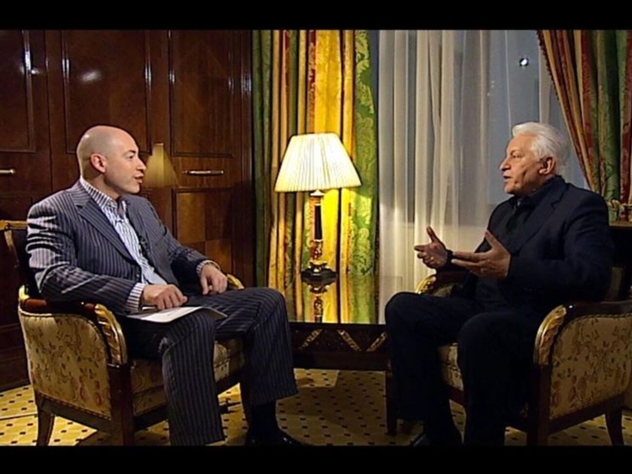 Олександр Морозов: Несподівано для себе три роки прожив у хатині в селі під Черкасами, де в мене народився син і багато пісень