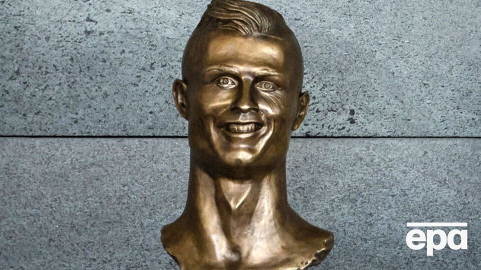 Погруддя, яке має зображувати Роналду