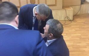 Суд заподозрил Тарасюка в попытке спасти имущество от конфискации, передав его жене