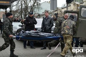 Днем 23 марта киллер убил Вороненкова в центре Киева, когда тот направлялся на встречу с бывшим депутатом Госдумы РФ Ильей Пономаревым