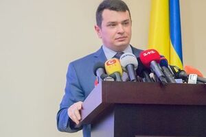 Сытник рассказал, когда Насирова доставят в суд