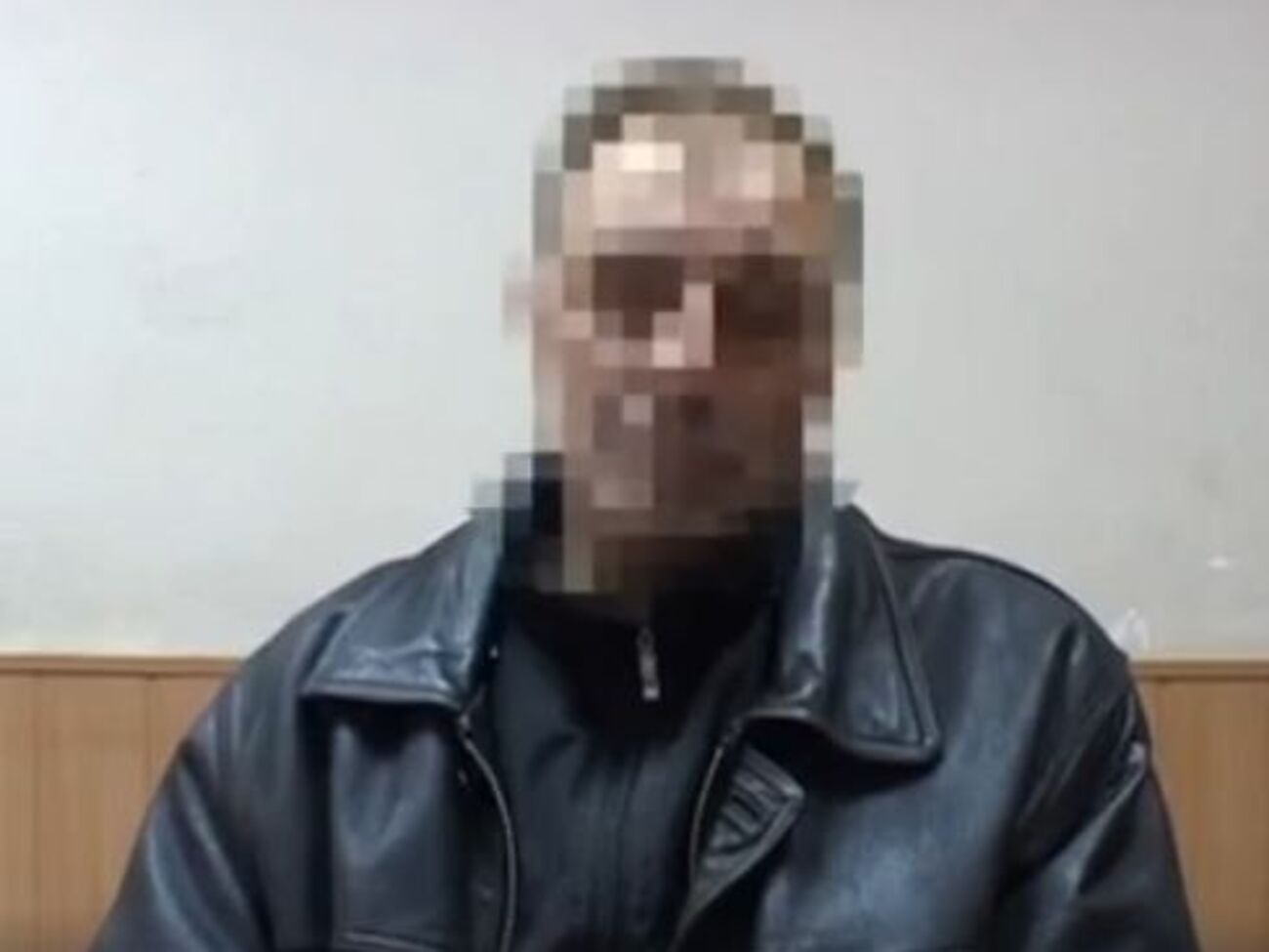 Під час обшуку в помешканні Джонні знайшли гранати та посвідчення "ДНР"