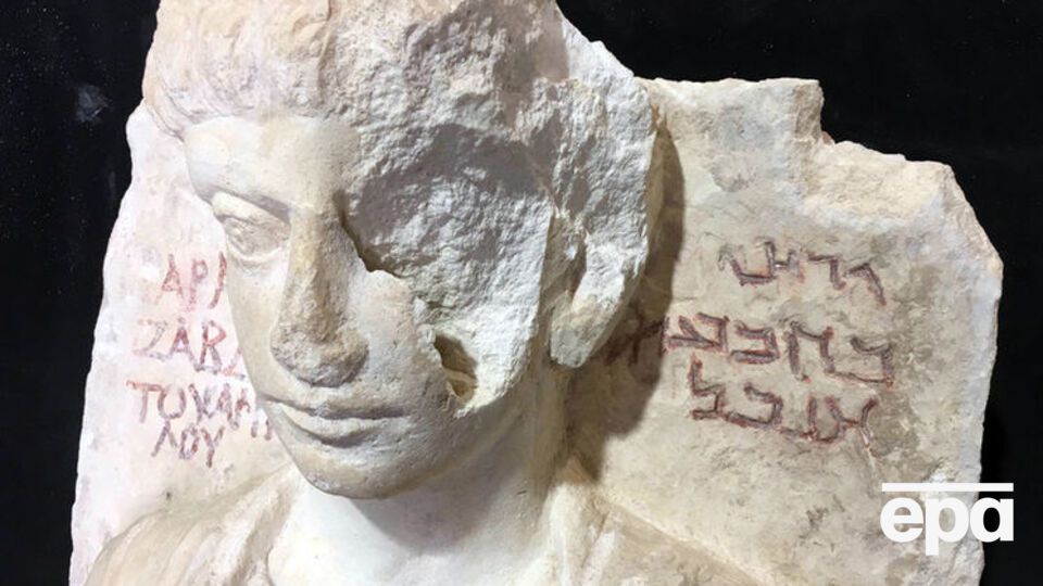 Бойовики ІДІЛ цілеспрямовано знищують стародавні пам'ятники, оскільки вважають їх символами язичництва