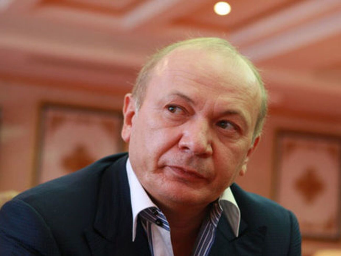 Фамилия Иванющенко не попала в обновленный санкционный список Совета ЕС