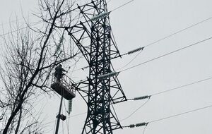 29 березня унаслідок бойових дій була пошкоджена високовольтна лінія електропередач