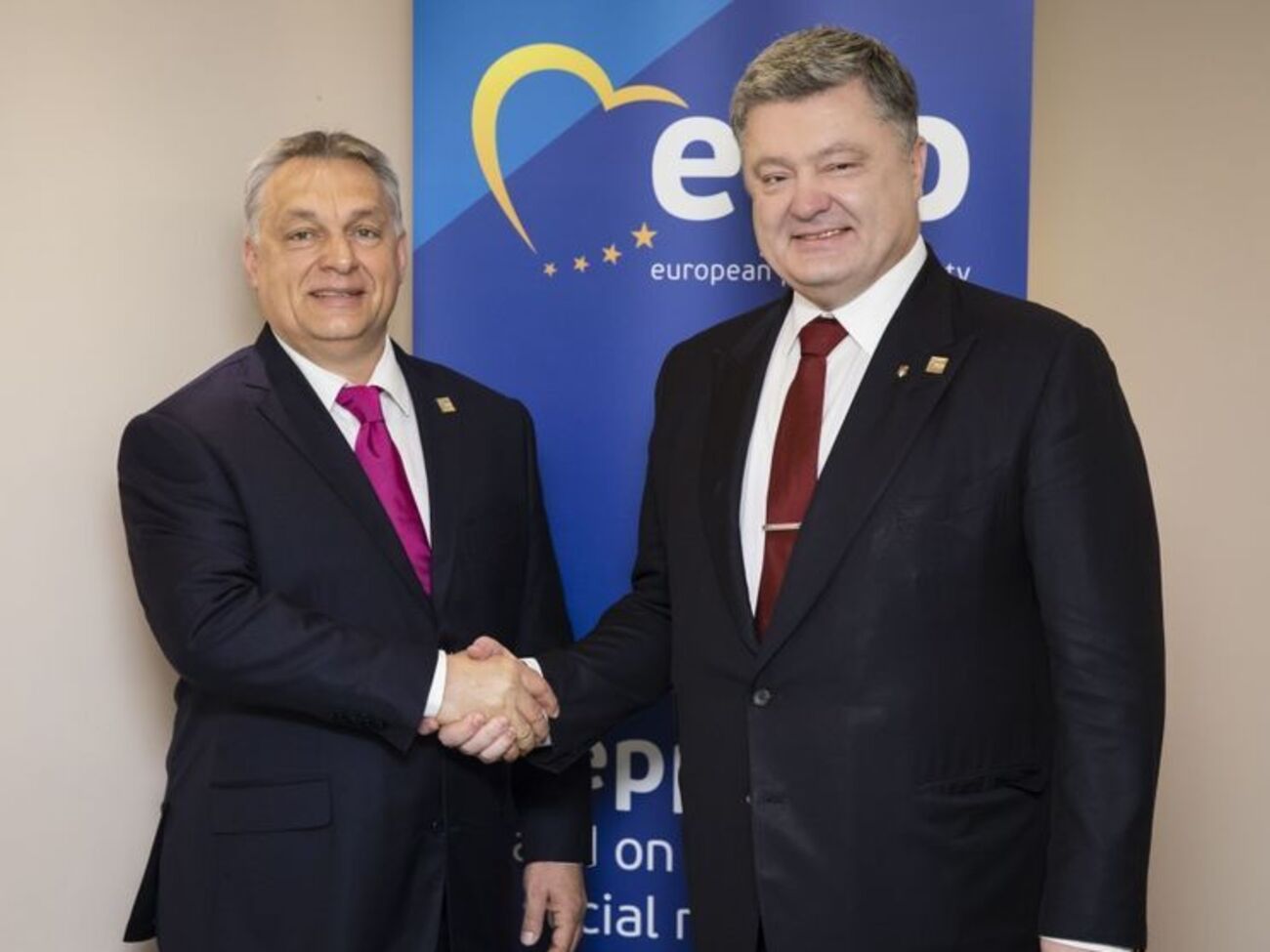 Порошенко встретился с Орбаном во время саммита Европейской народной партии, который проходит на Мальте