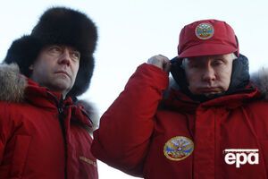 Медведєв і Путін побували в Арктиці