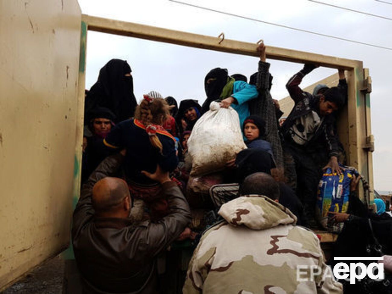 Серед сирійських біженців велика кількість жінок і дітей