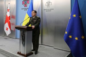 Полторак: Українська армія забезпечена боєприпасами та військовою технікою