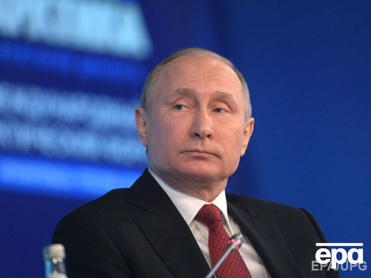 Путин заявил, что Россия не собирается воевать с США в Арктике