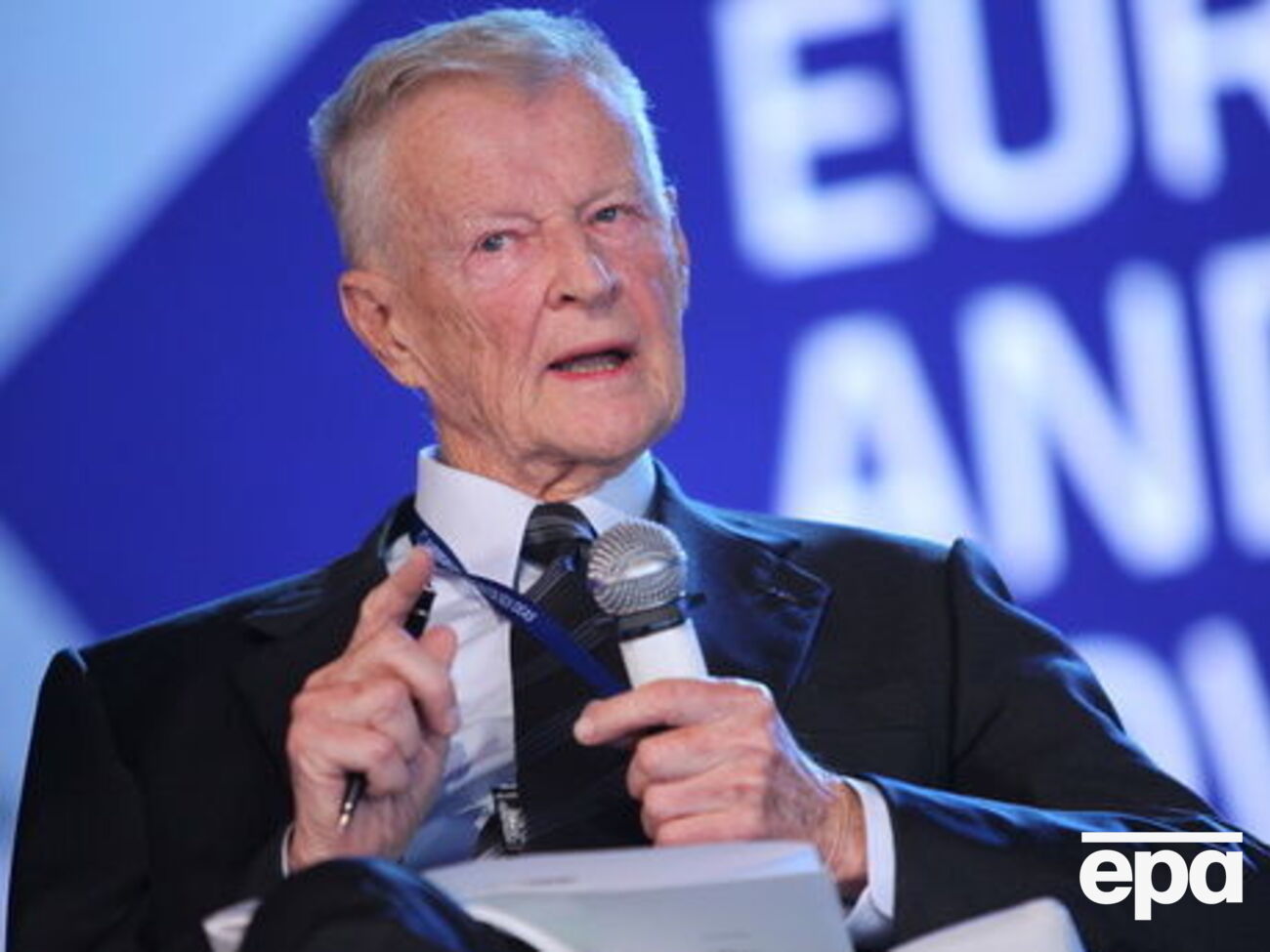 Бжезинський: Путін уміє пристосовуватися до нових обставин